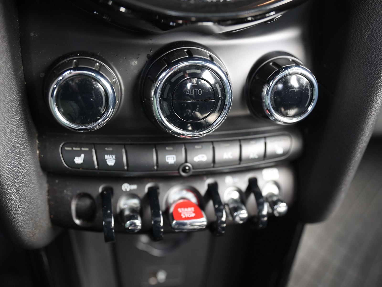 2022 MINI Hardtop 4 Door S - Photo 24