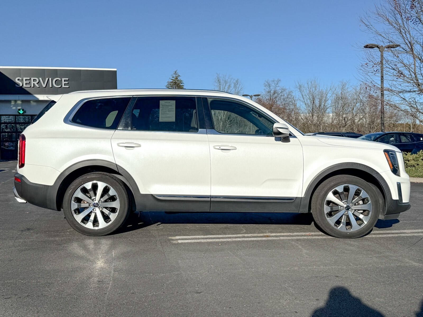 2020 Kia Telluride EX photo 2