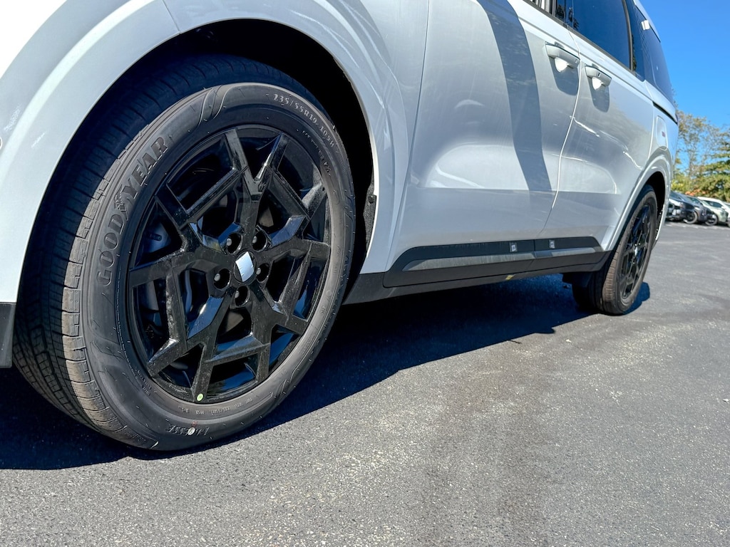 New 2026 Kia Carnival SX Prestige FWD Van Passenger Van