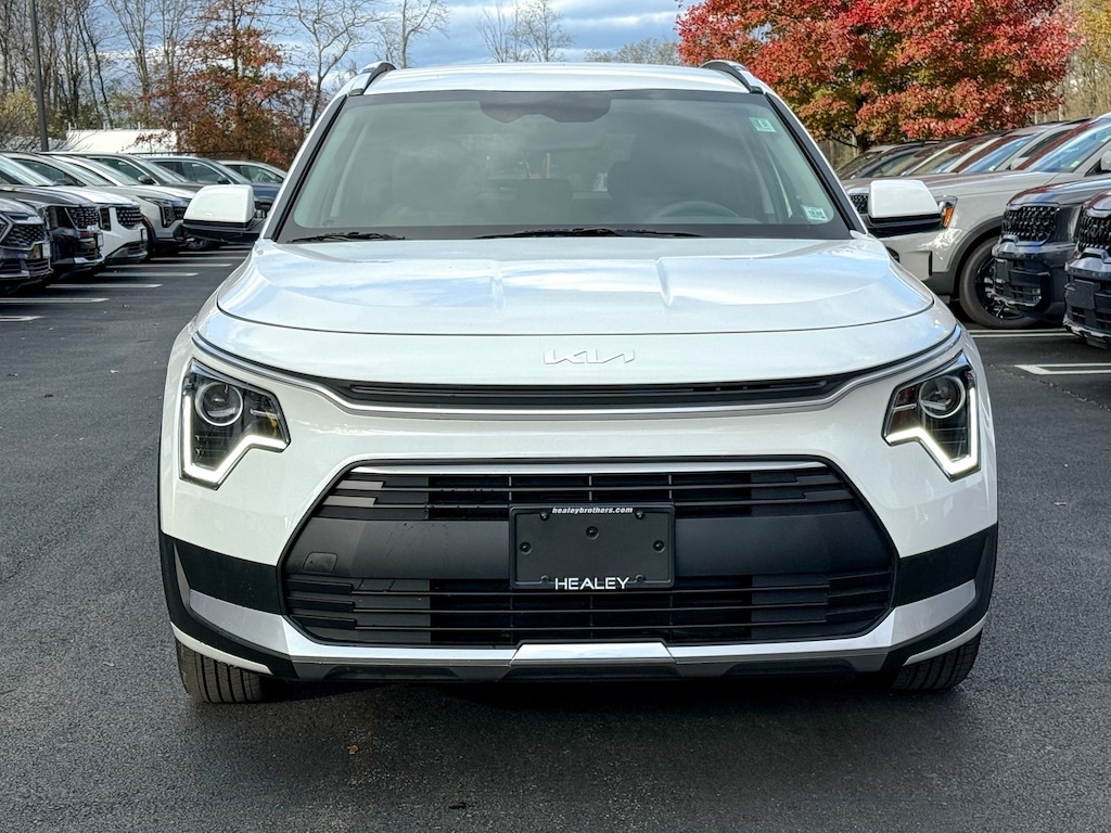 New 2026 Kia Niro LX FWD SUV