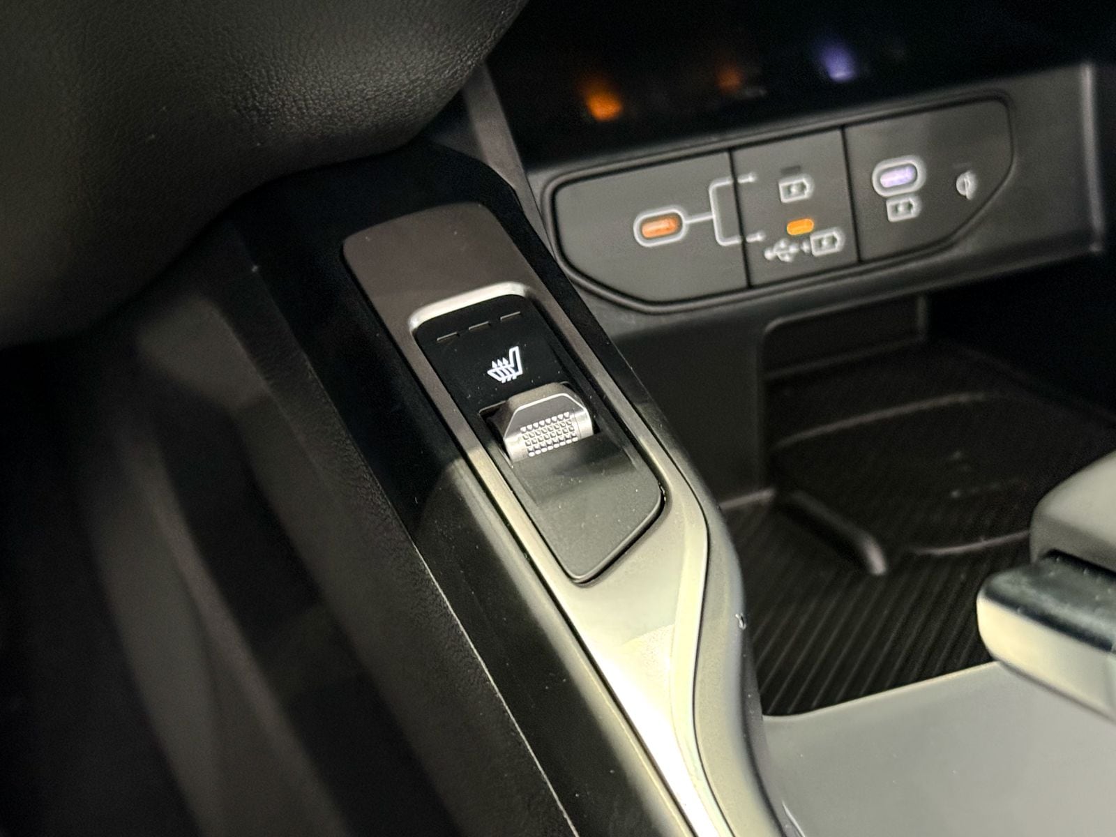 2026 Kia Sorento X-Line EX - Photo 22