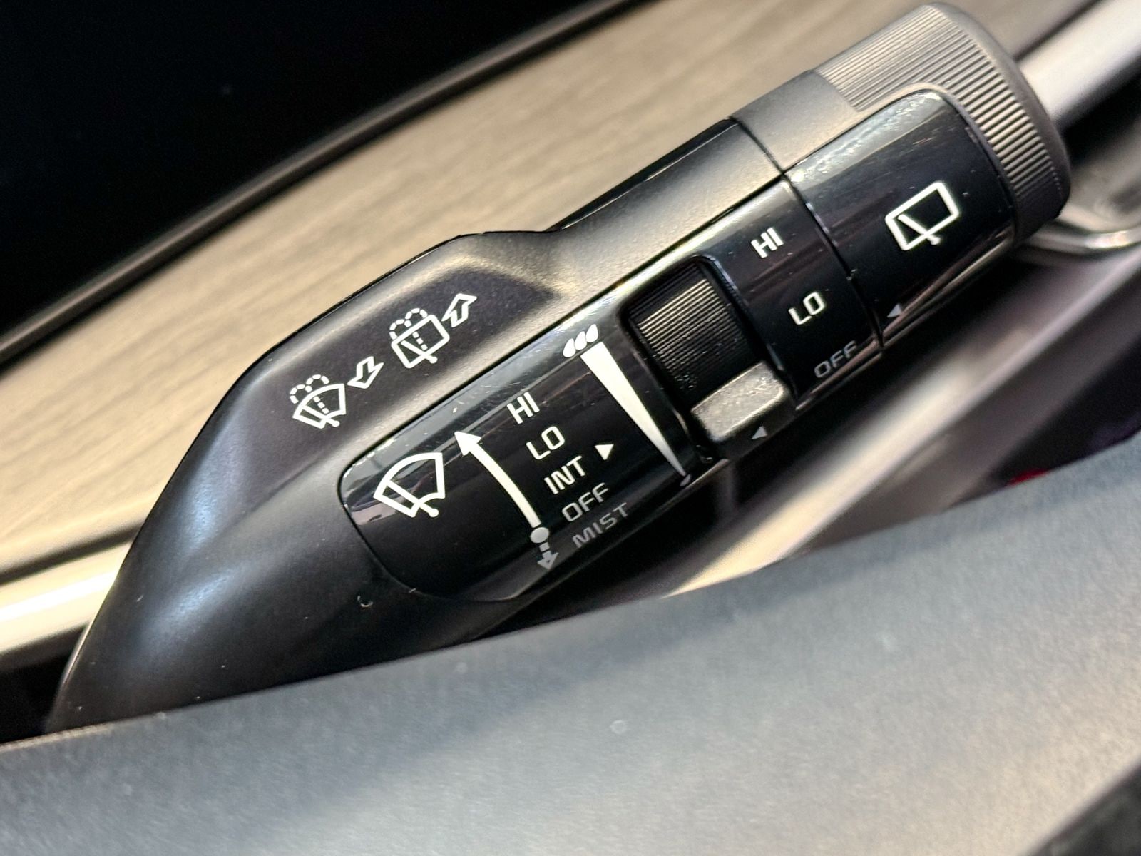 2026 Kia Sorento X-Line EX - Photo 29