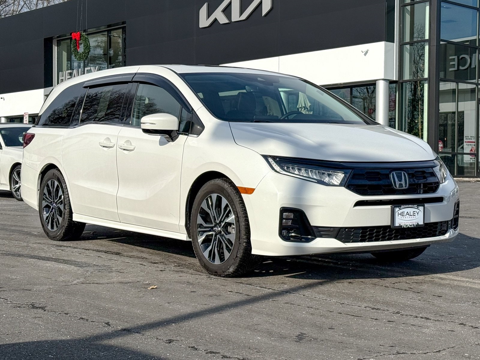 2025 Honda Odyssey Elite's photo