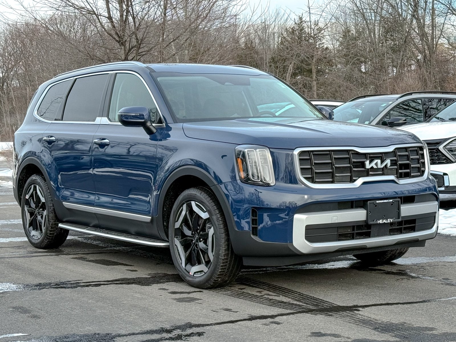 2025 Kia Telluride S's photo