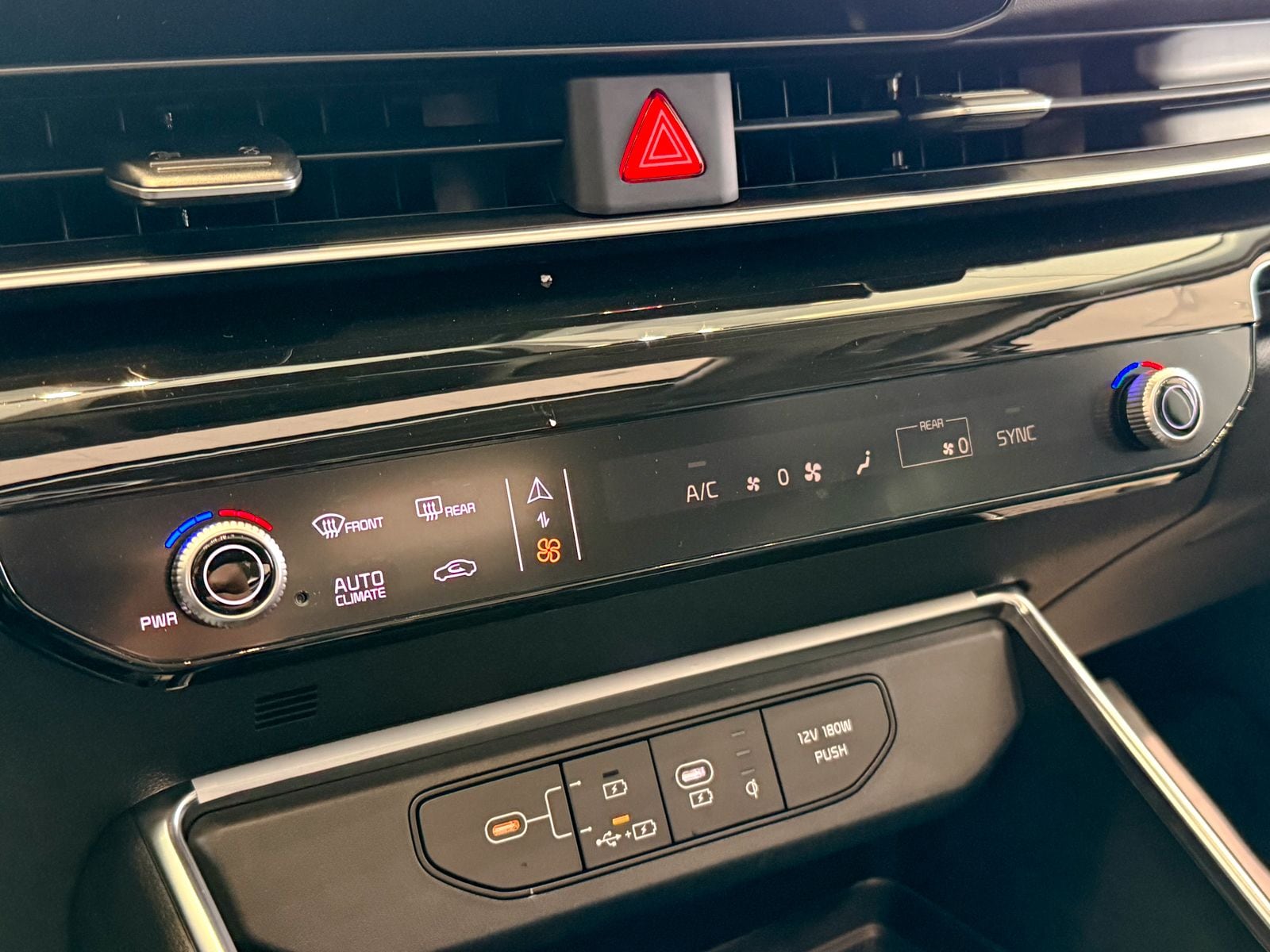 2026 Kia Carnival SX Prestige - Photo 21