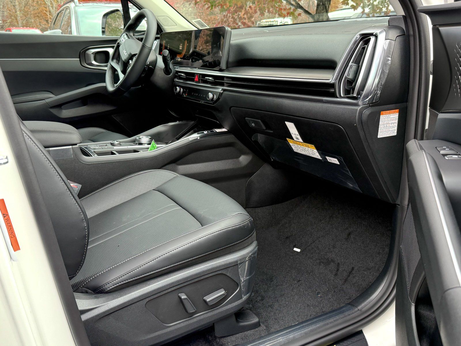 2026 Kia Sorento EX Hybrid - Photo 11