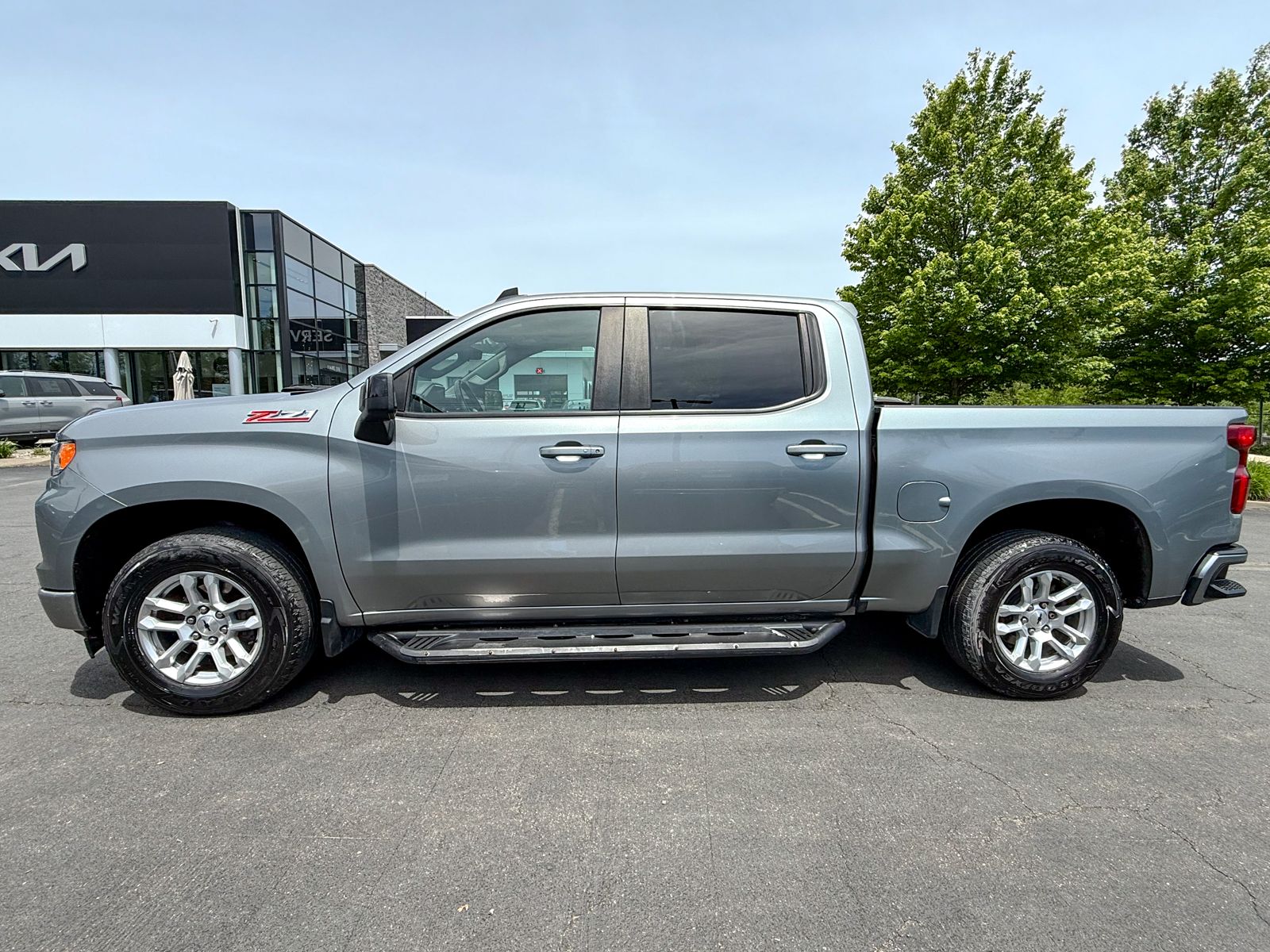 2023 Chevrolet Silverado 1500 RST - Photo 10