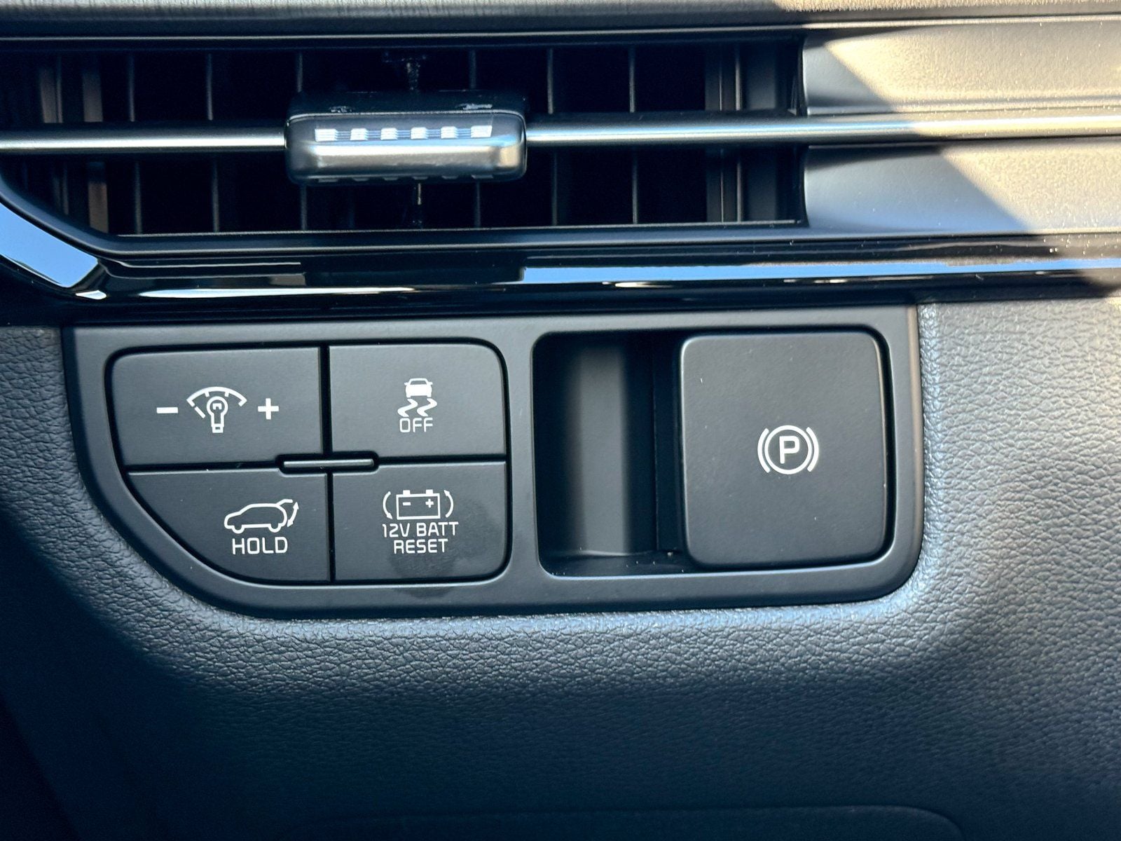 2026 Kia Sportage X-Line Hybrid - Photo 32