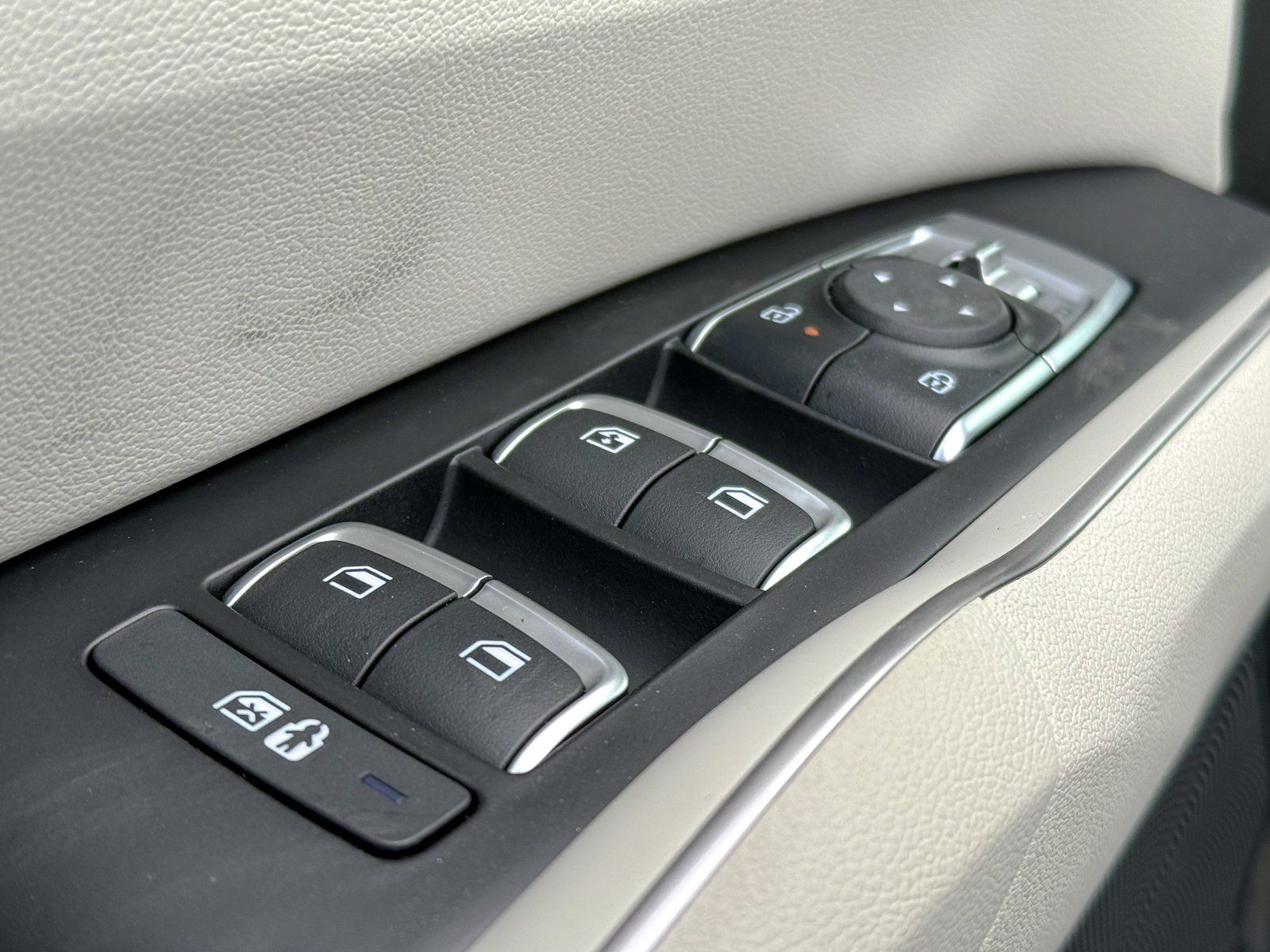 2026 Kia Sorento S - Photo 14