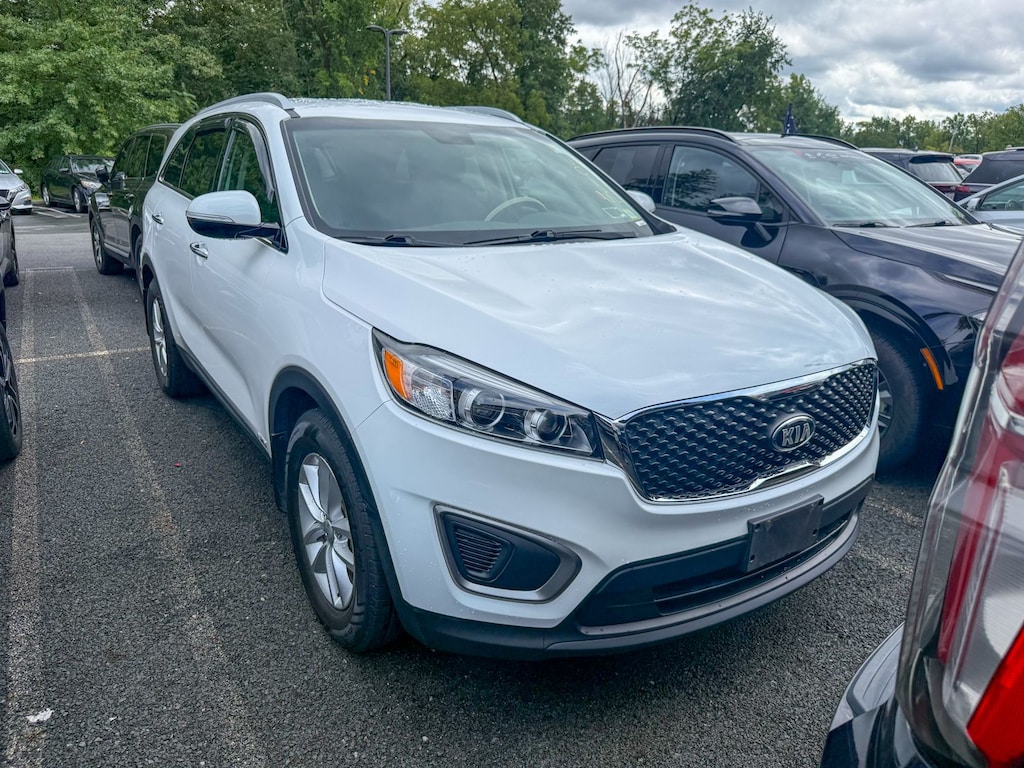 Used 2016 Kia Sorento 2.4L LX AWD SUV