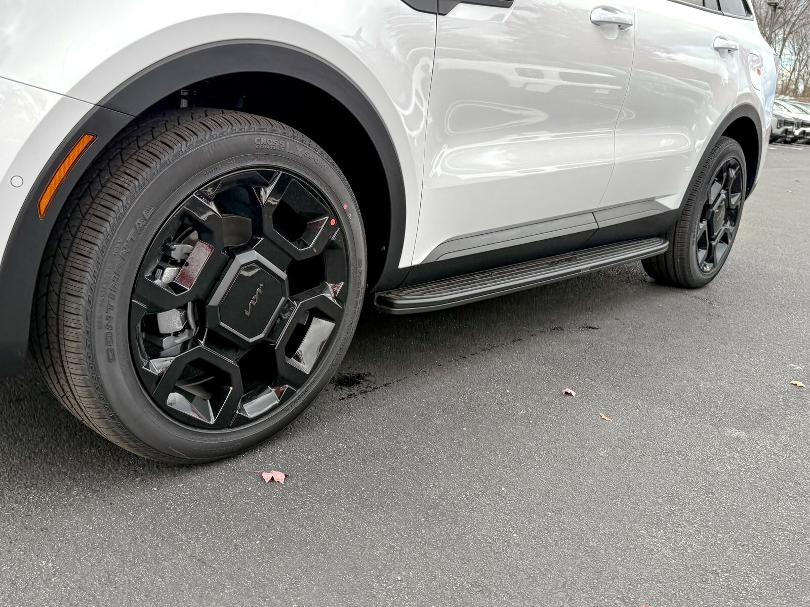 2026 Kia Sorento X-Line SX Prestige photo 2