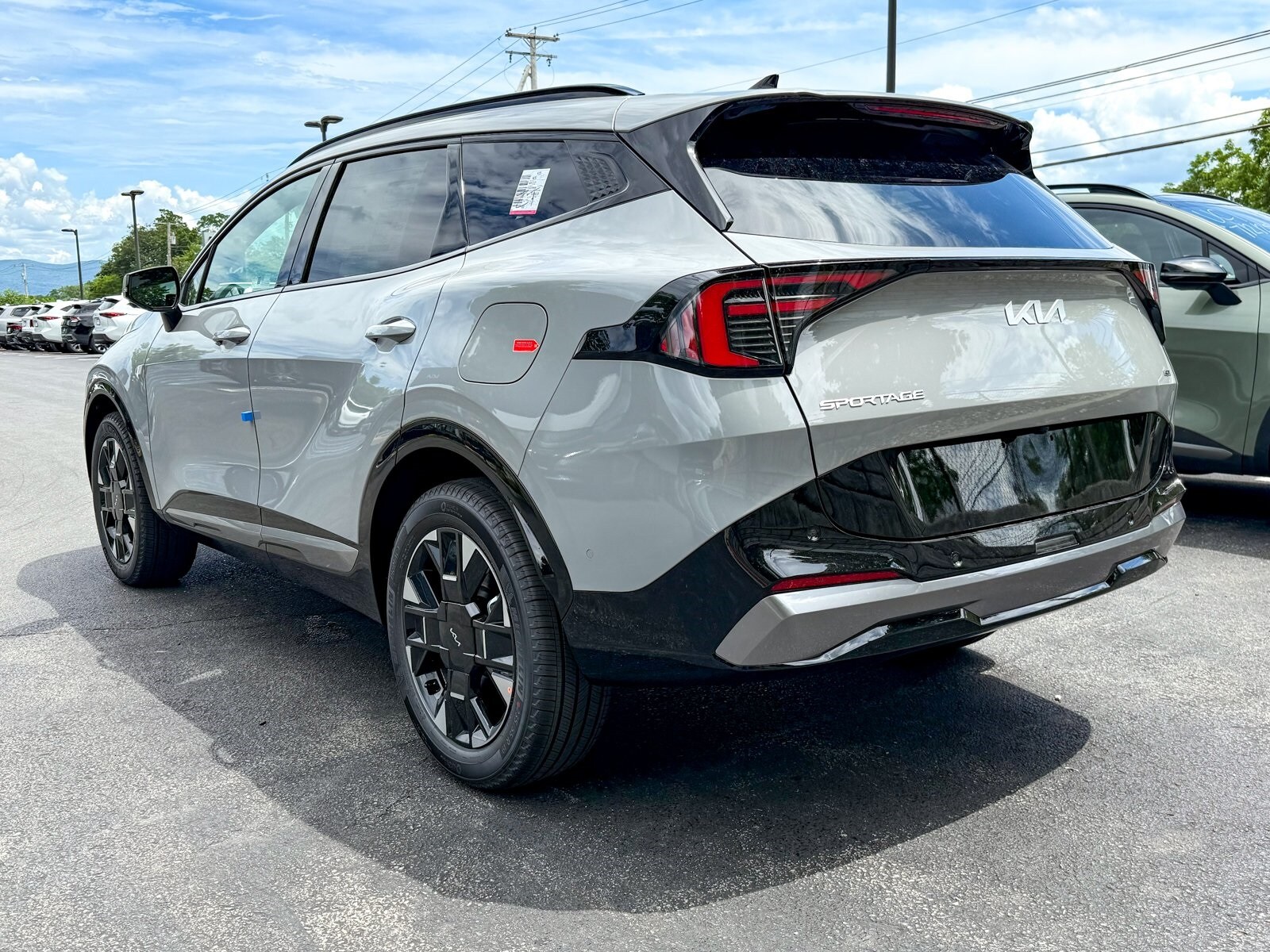 2026 Kia Sportage photo 2