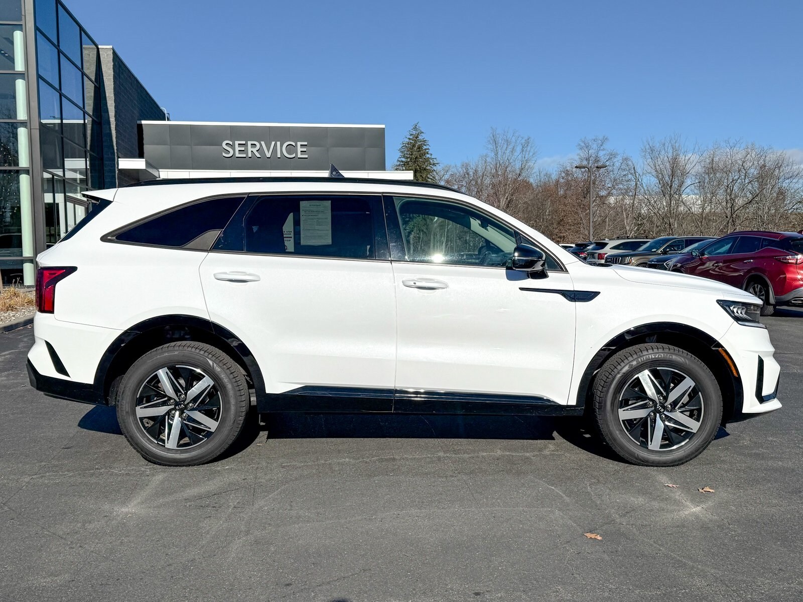 2021 Kia Sorento EX photo 2