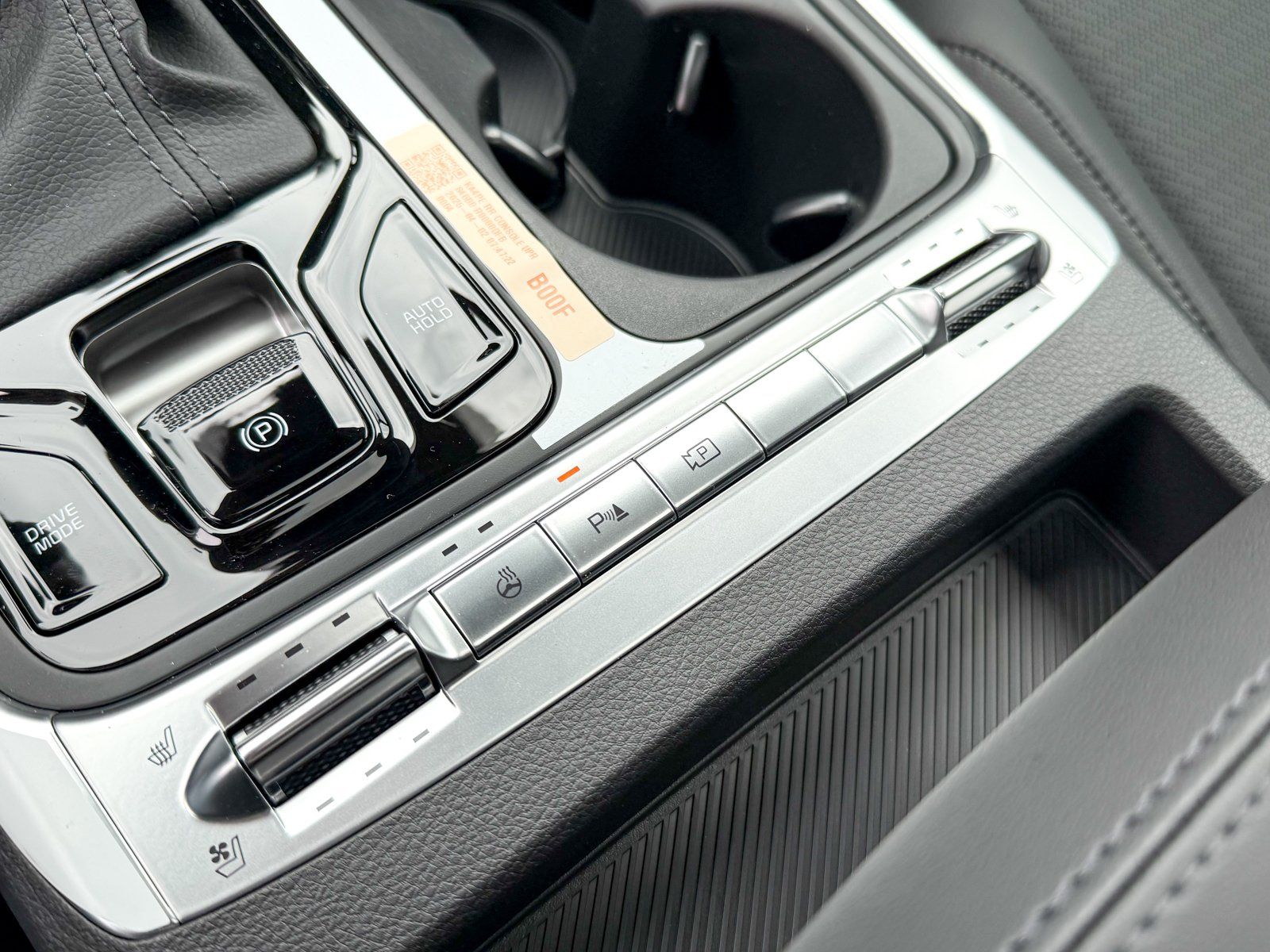 2026 Kia Carnival SX Prestige - Photo 24