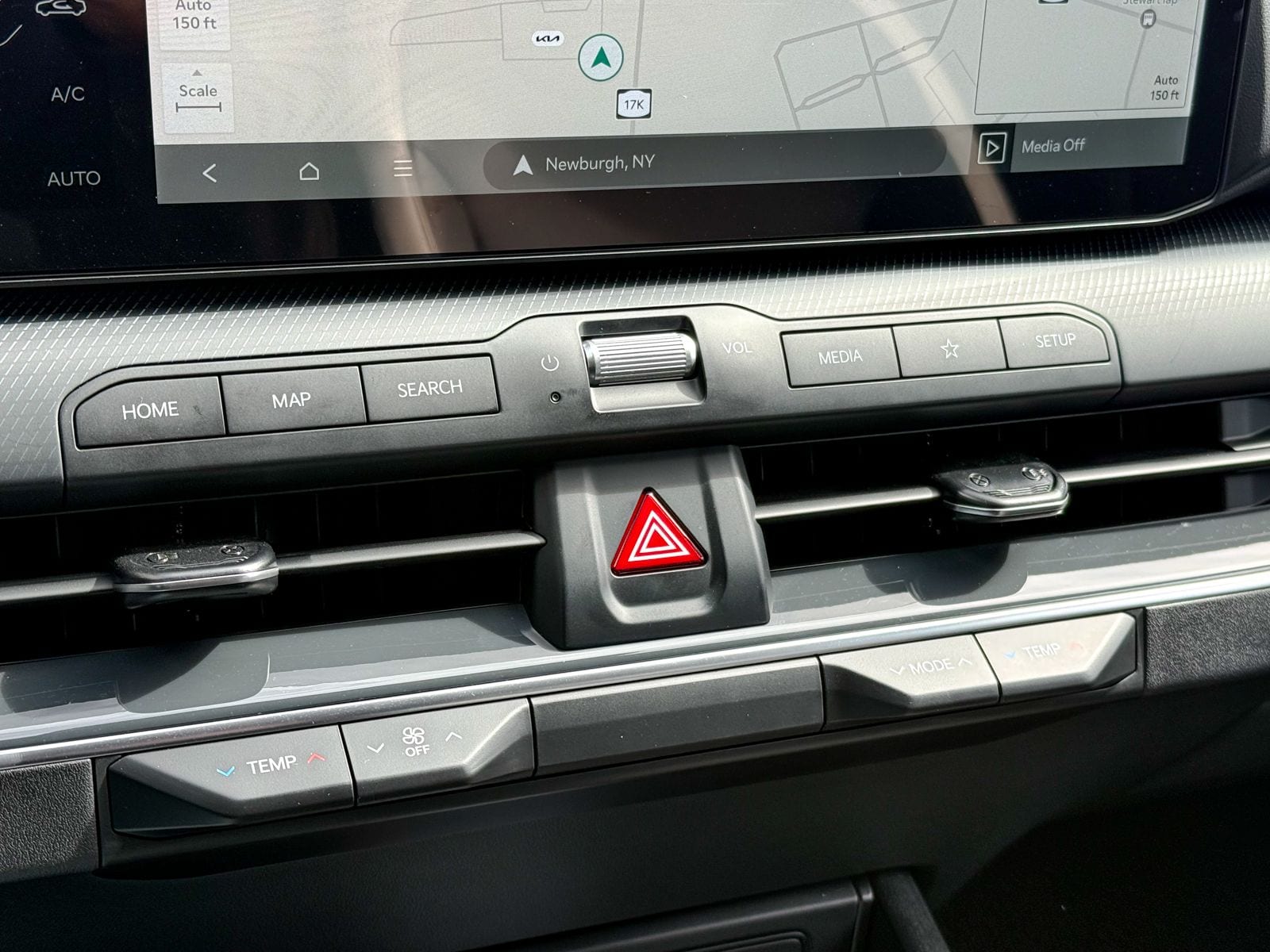 2026 Kia K4 GT-Line Turbo - Photo 24