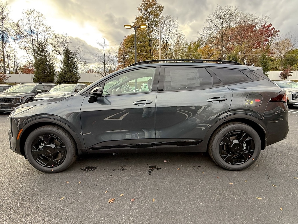 New 2026 Kia Sportage Hybrid X-Line SUV