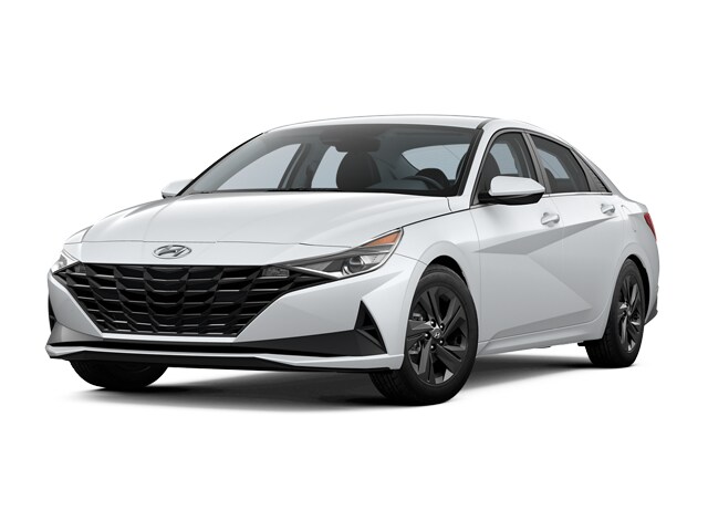 2022 Hyundai Elantra SEL photo 2