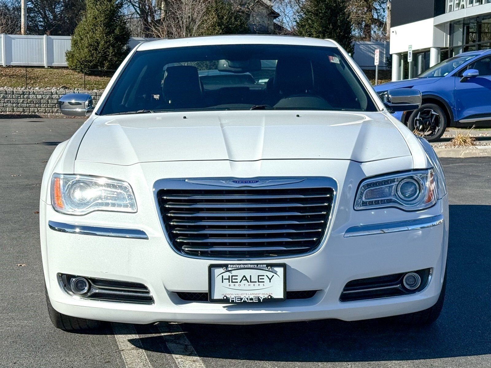 2012 Chrysler 300 C Base photo 2