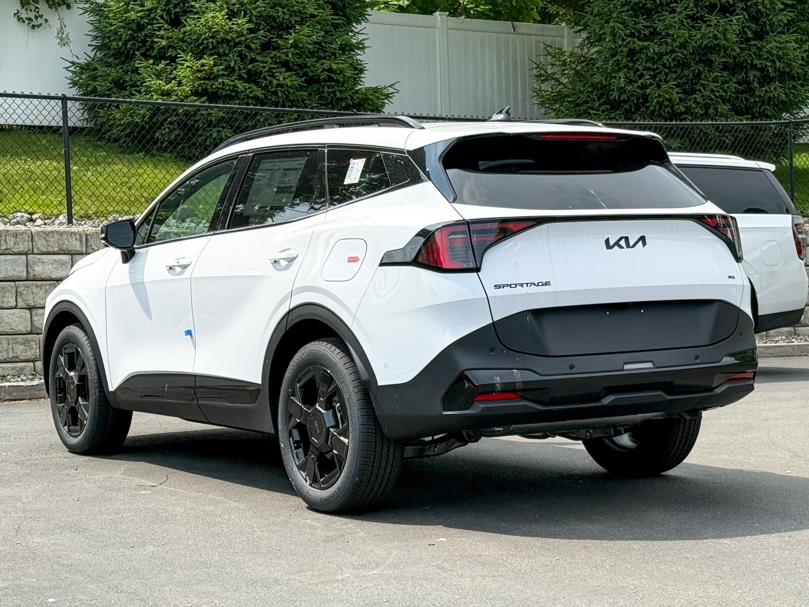2026 Kia Sportage X-Line photo 2
