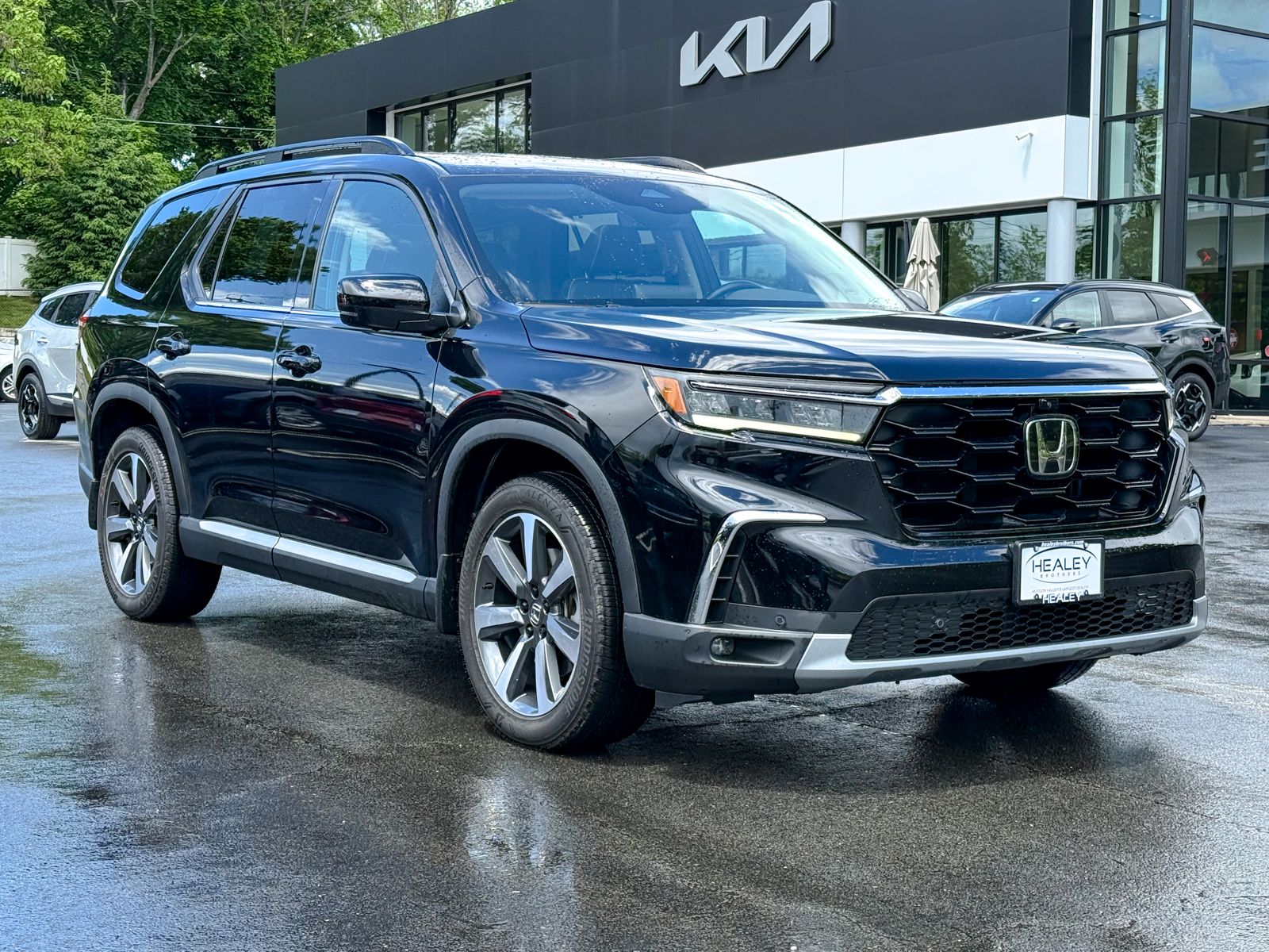 2023 Honda Pilot Elite AWD's photo