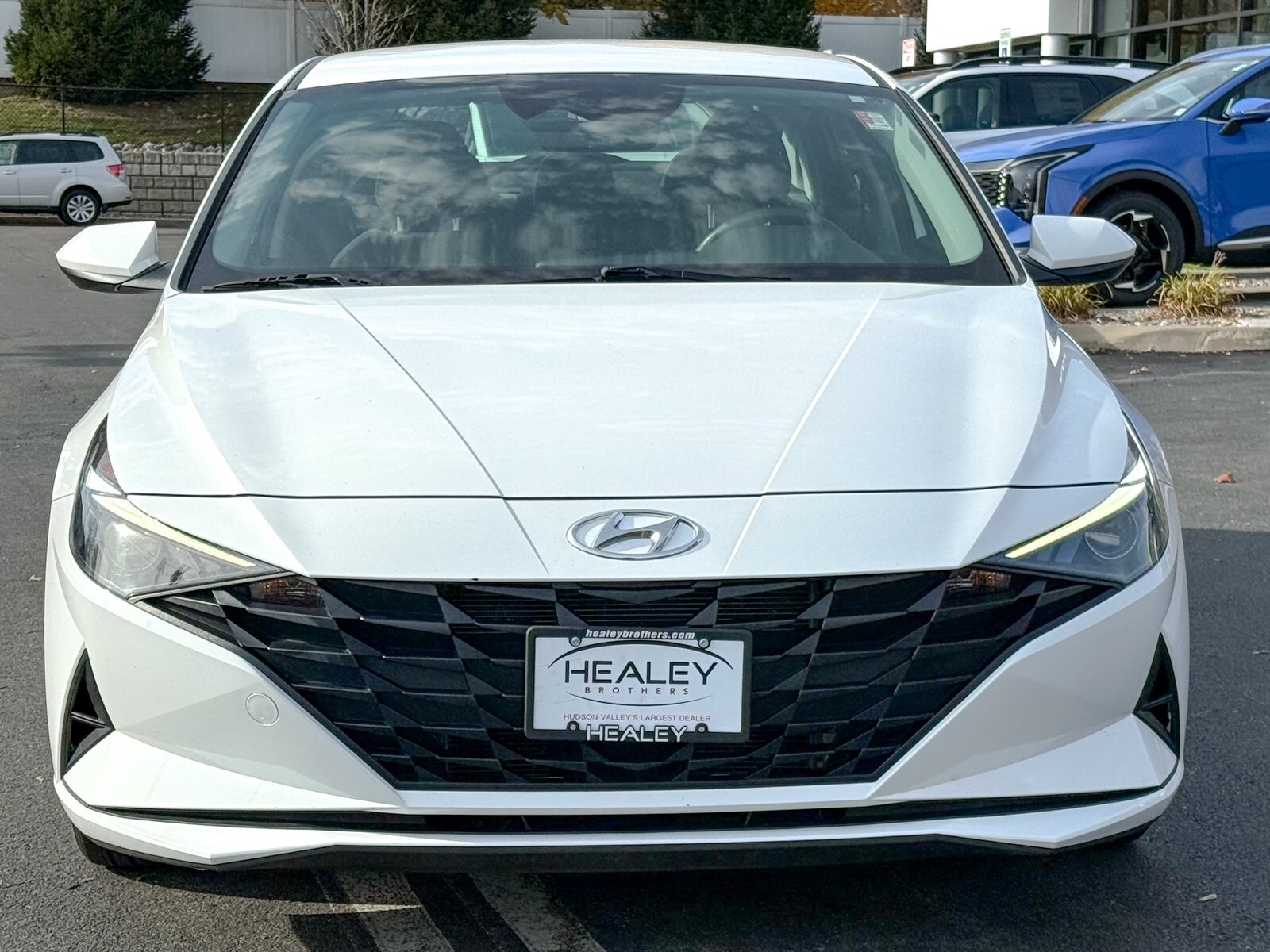 2022 Hyundai Elantra Hybrid Blue photo 2