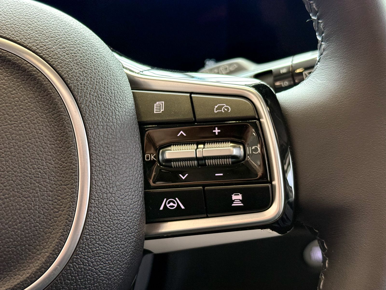 2026 Kia Carnival SX Prestige - Photo 26