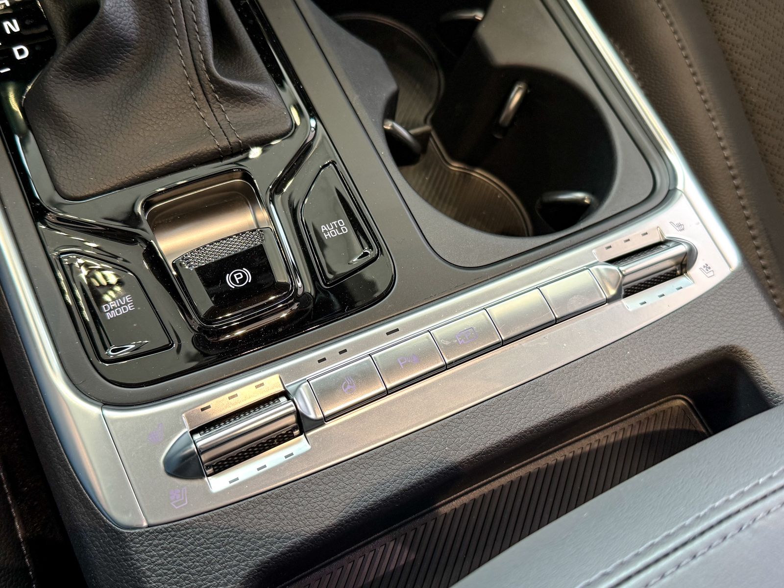 2026 Kia Carnival SX Prestige - Photo 24