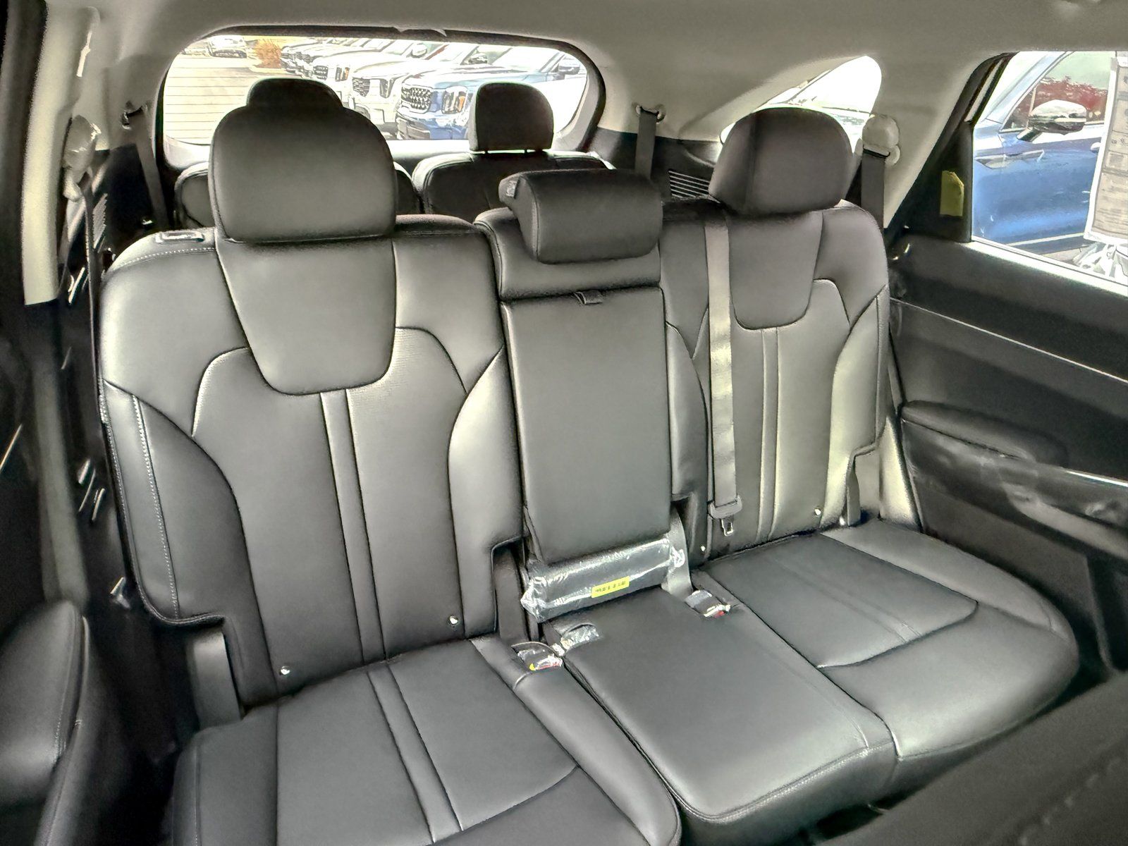 2026 Kia Sorento EX Hybrid - Photo 10