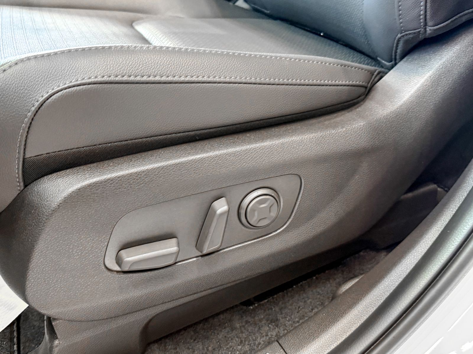 2026 Kia Carnival SX Prestige - Photo 19