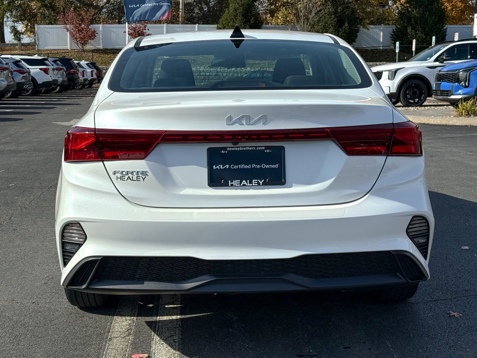 2023 Kia Forte LXS photo 4