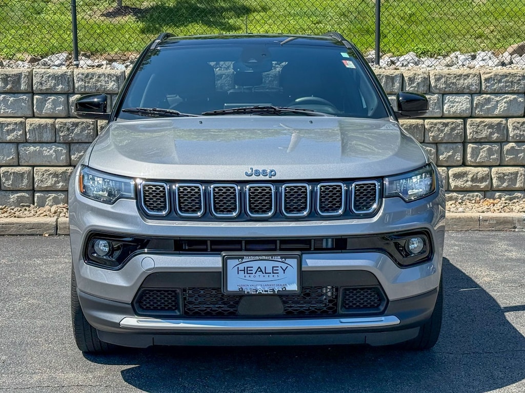 Used 2023 Jeep Compass Limited SUV