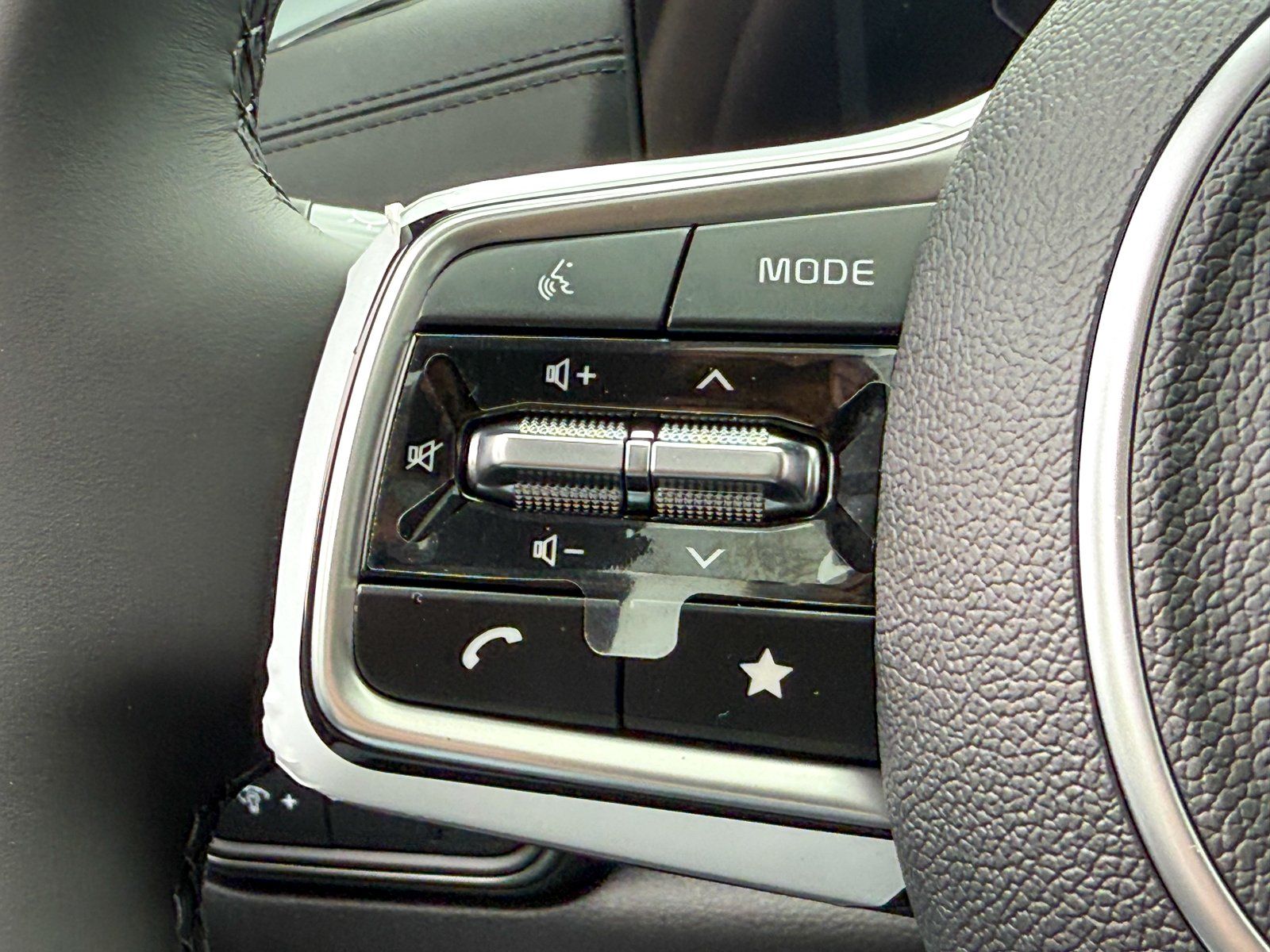 2026 Kia Carnival SX Prestige - Photo 27