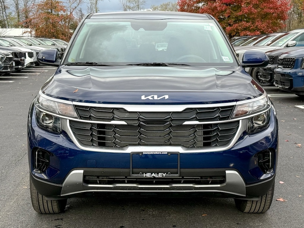 New 2026 Kia Seltos LX SUV