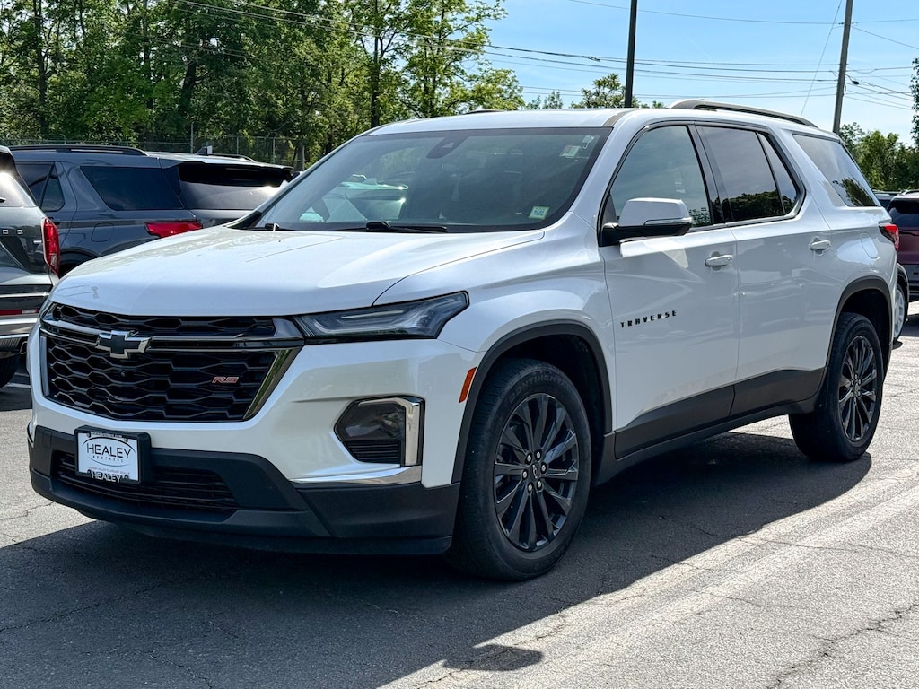 Used 2023 Chevrolet Traverse RS SUV