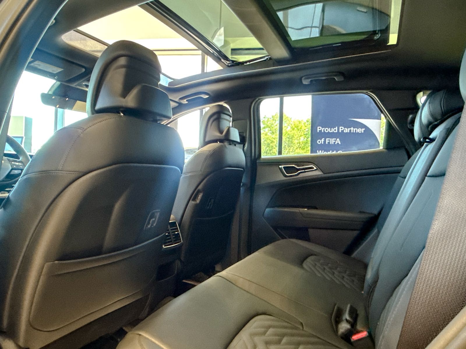2026 Kia Sportage X-Line Hybrid - Photo 38