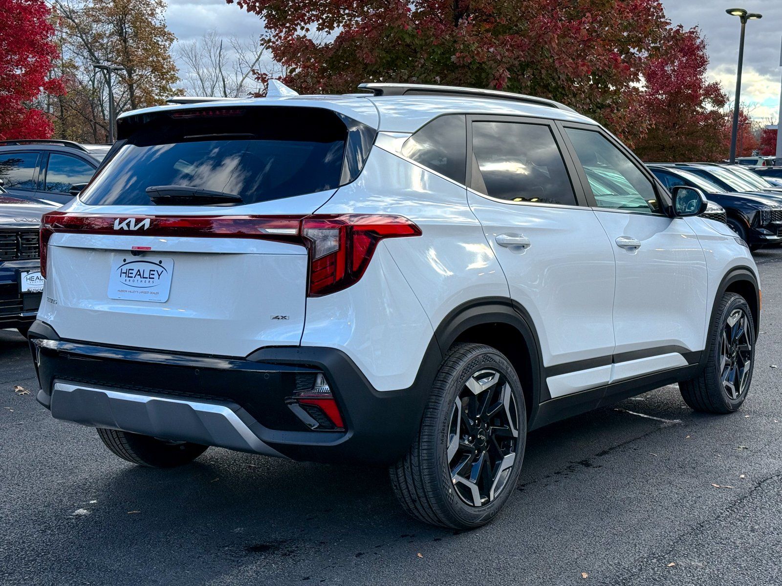 2026 Kia Seltos SX - Photo 8