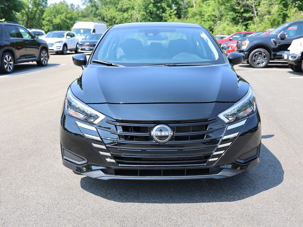 Used 2025 Nissan Versa 1.6 SV Sedan