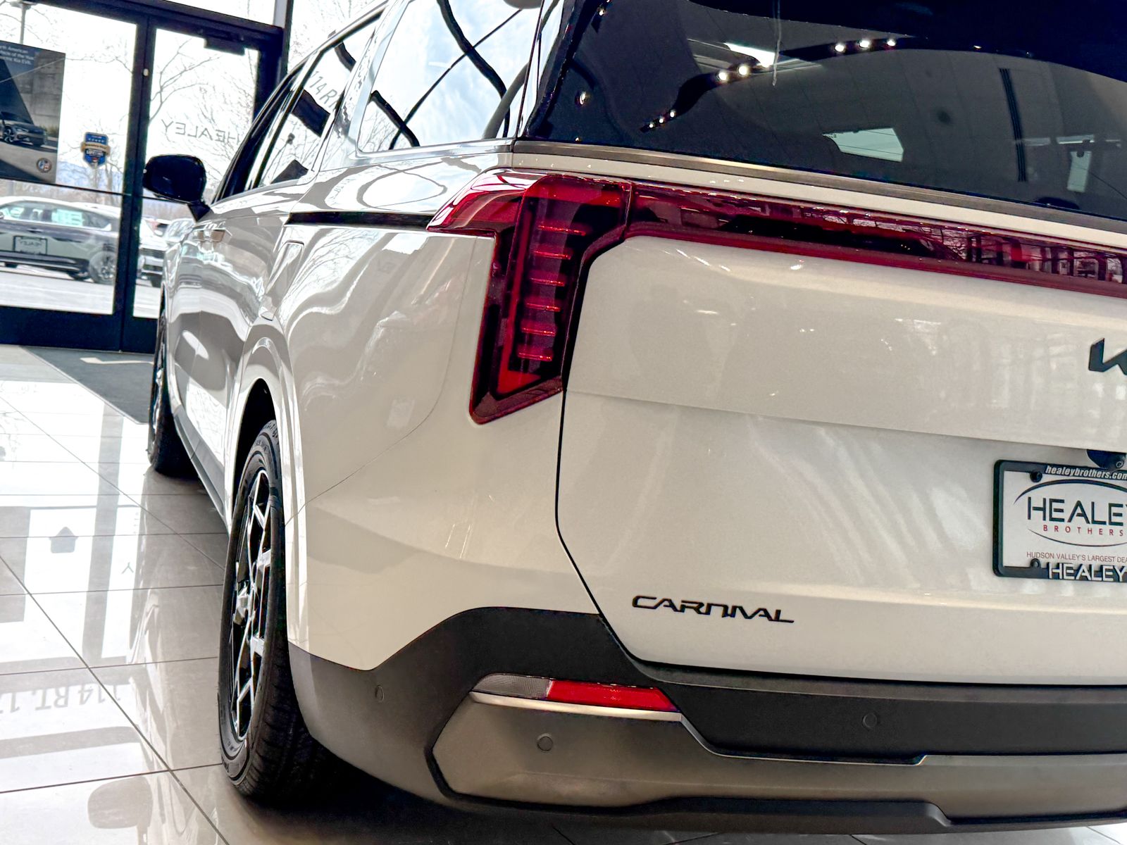 2026 Kia Carnival SX Prestige - Photo 10