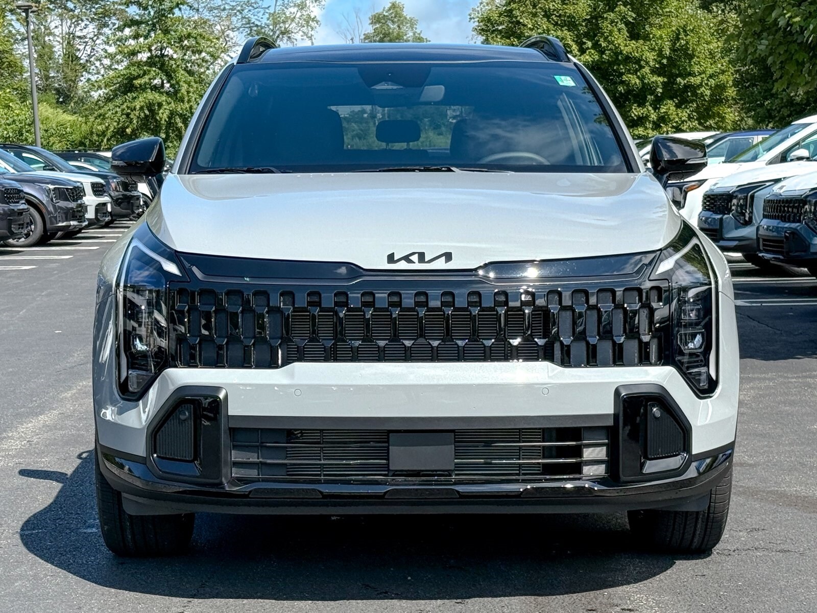 2026 Kia Sportage X-Line photo 3