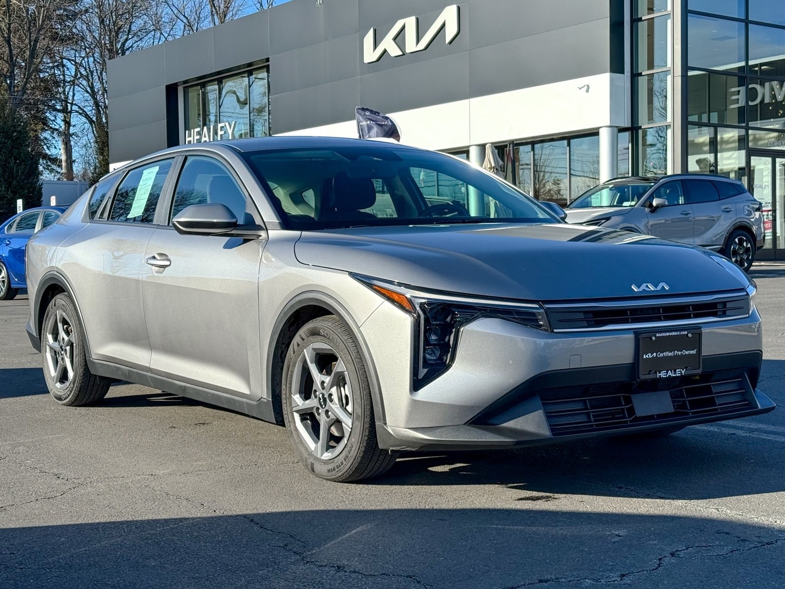 2025 Kia K4 LXS