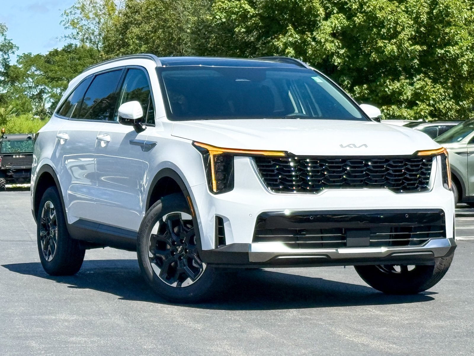 2026 Kia Sorento S's photo