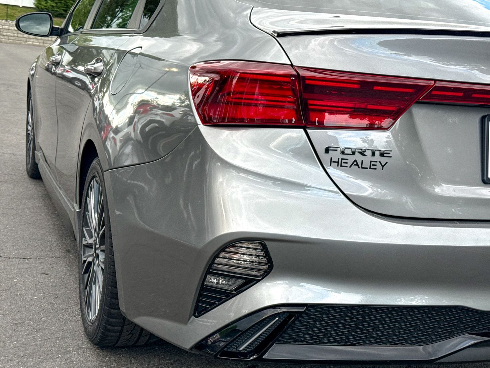 2023 Kia Forte GT-Line - Photo 9