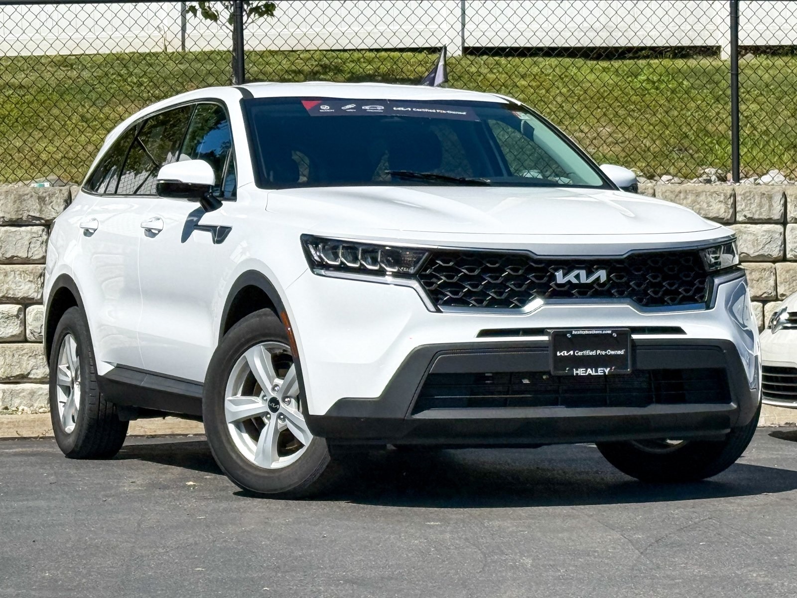 2022 Kia Sorento LX