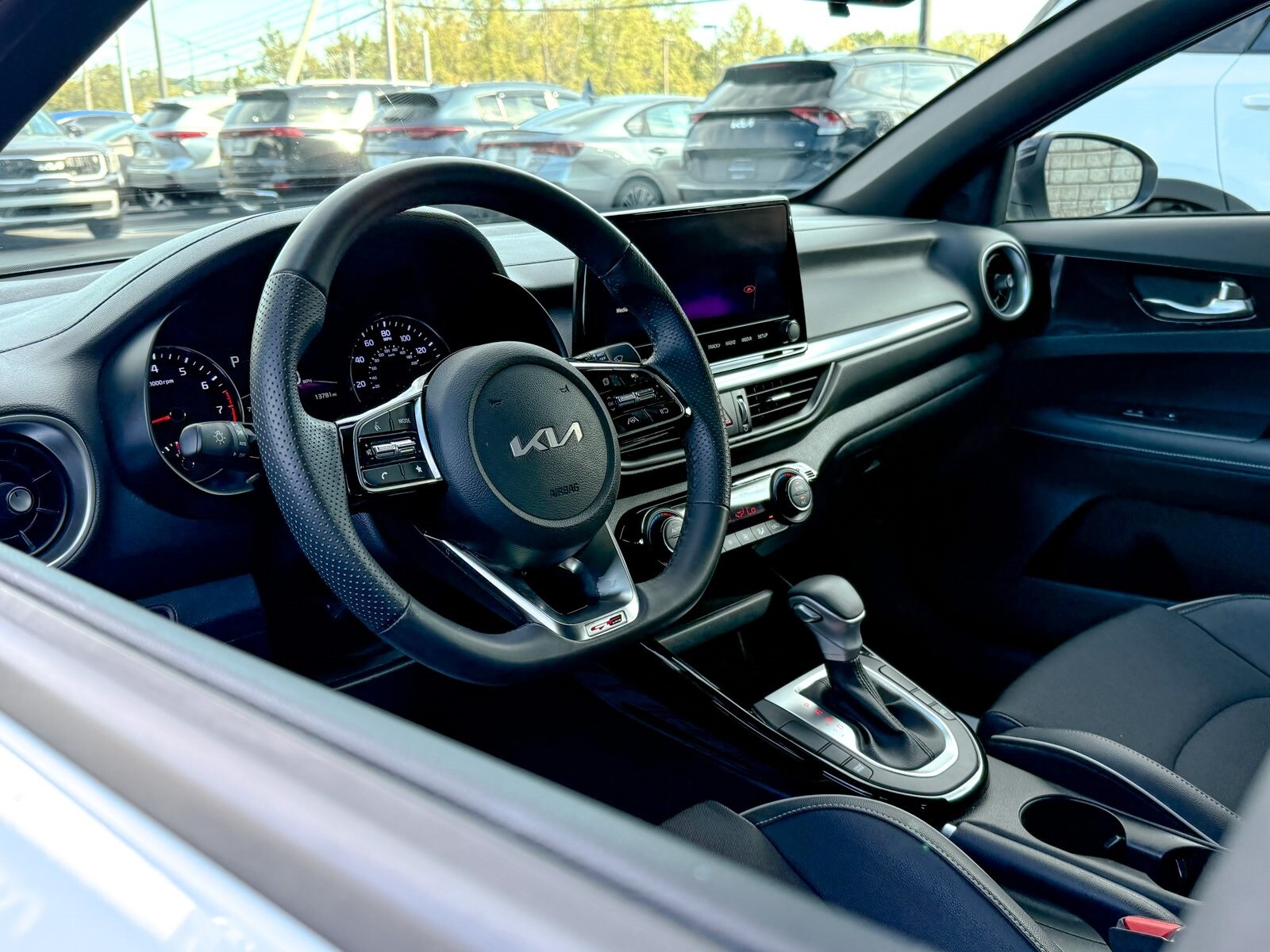 2023 Kia Forte GT-Line photo 3