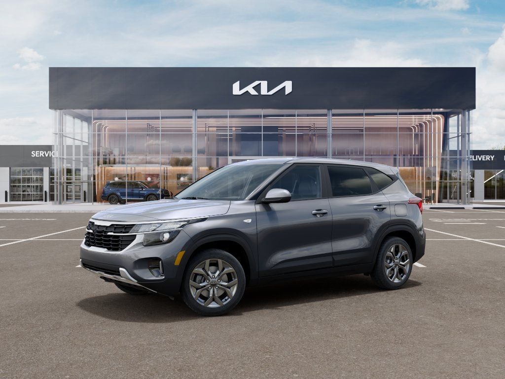New 2026 Kia Seltos LX SUV