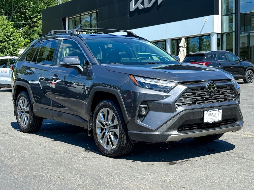 Used 2022 Toyota RAV4 Limited SUV