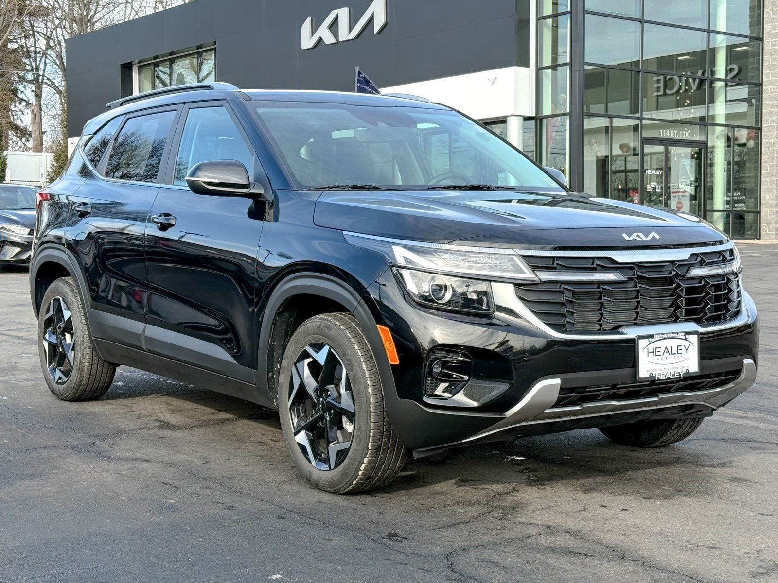 2025 Kia Seltos EX's photo