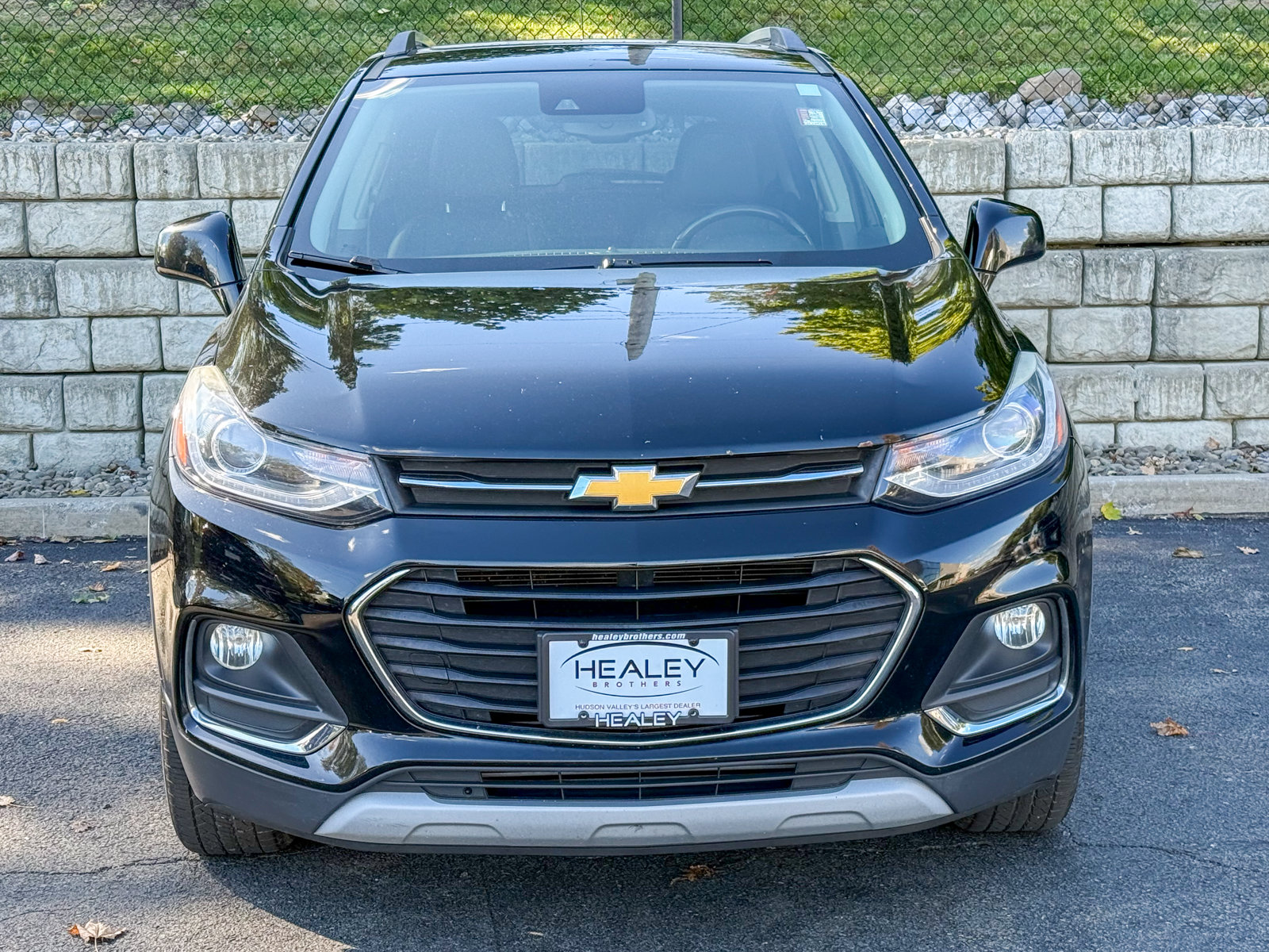 Used 2019 Chevrolet Trax Premier with VIN 3GNCJRSB4KL254272 for sale in Newburgh, NY