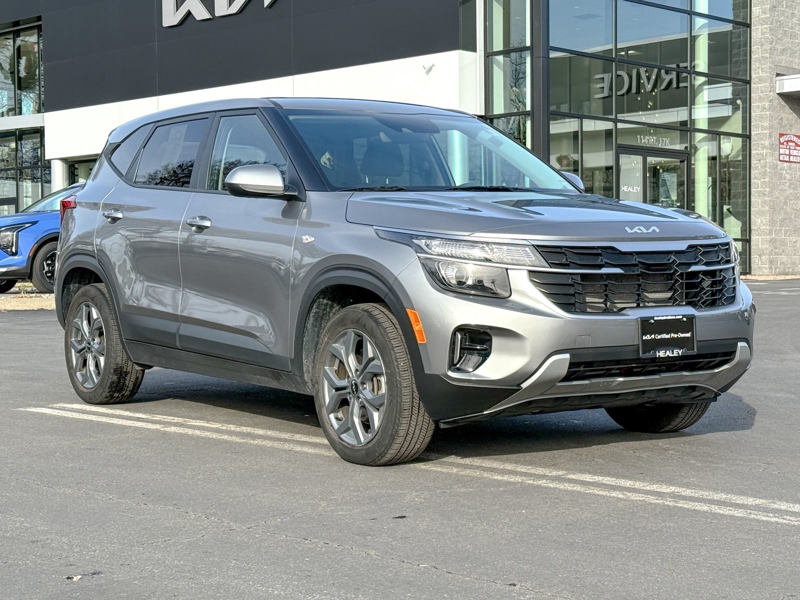 2024 Kia Seltos LX's photo