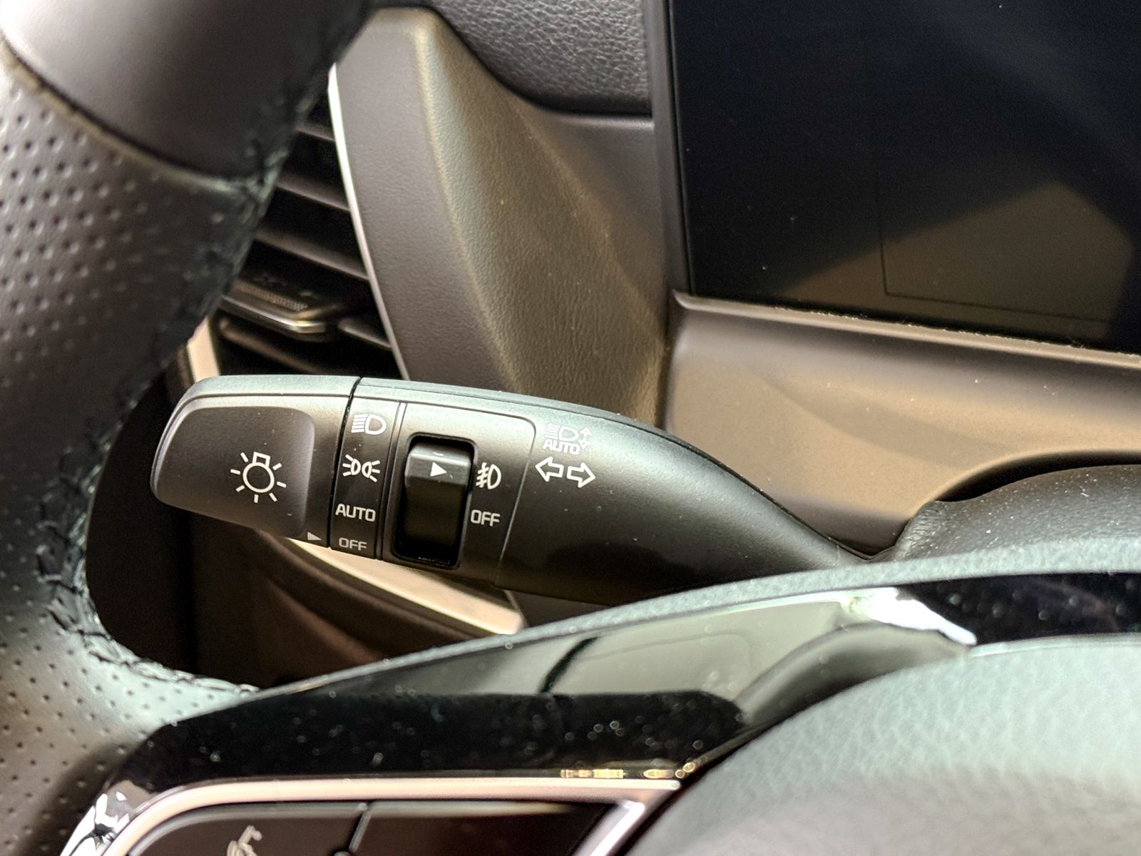 2026 Kia Seltos SX - Photo 25